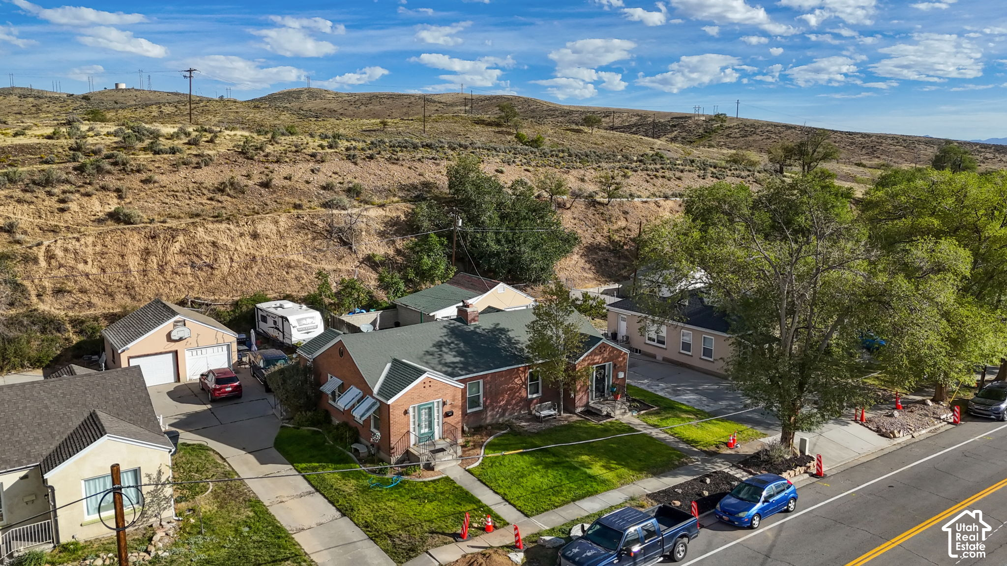 main property photo 23