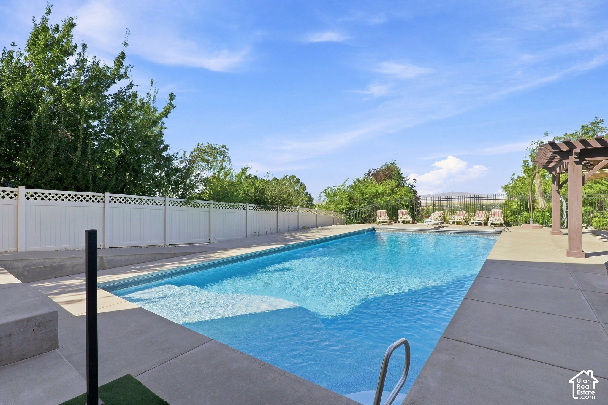 main property photo 56