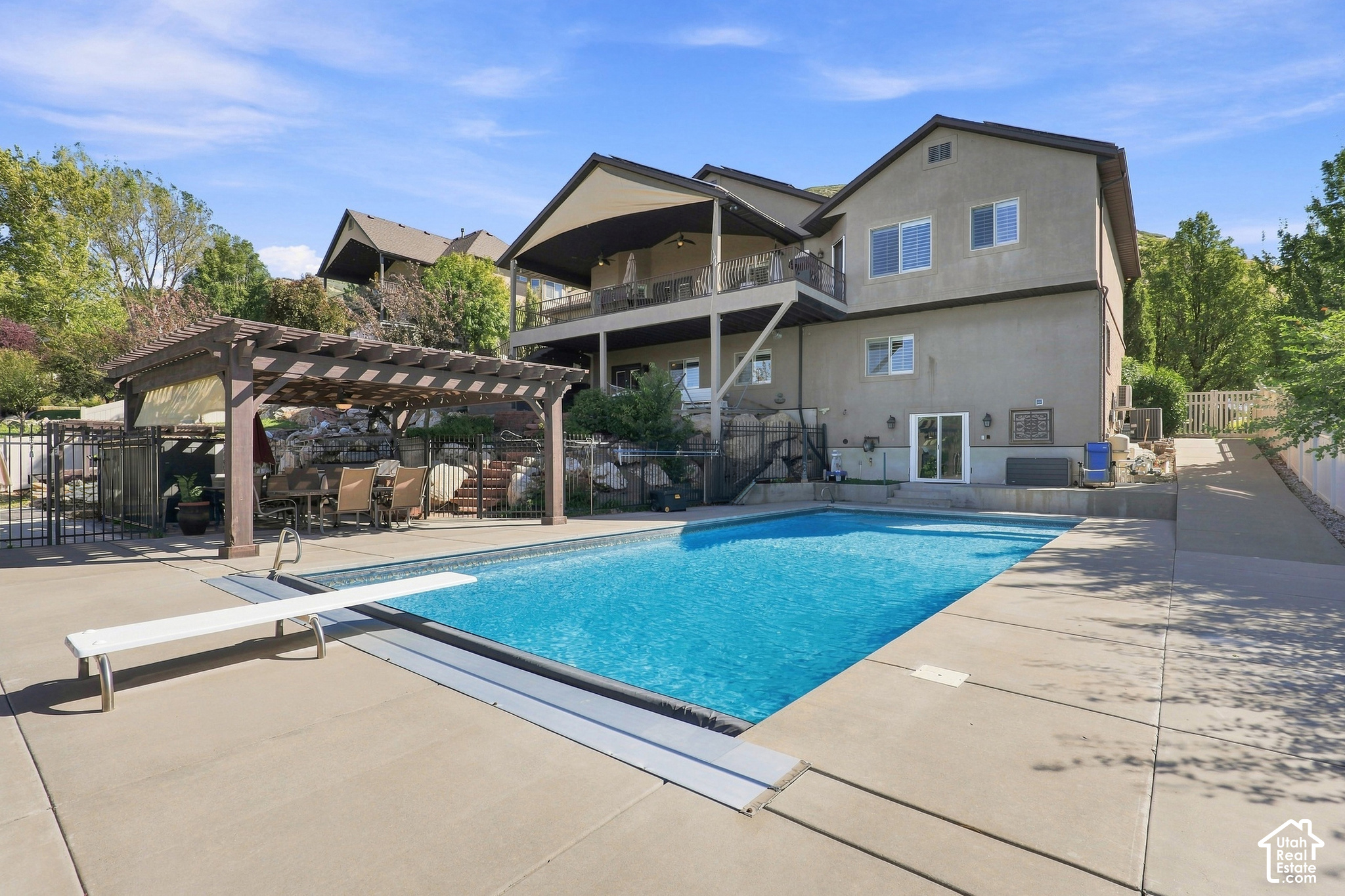 main property photo 57