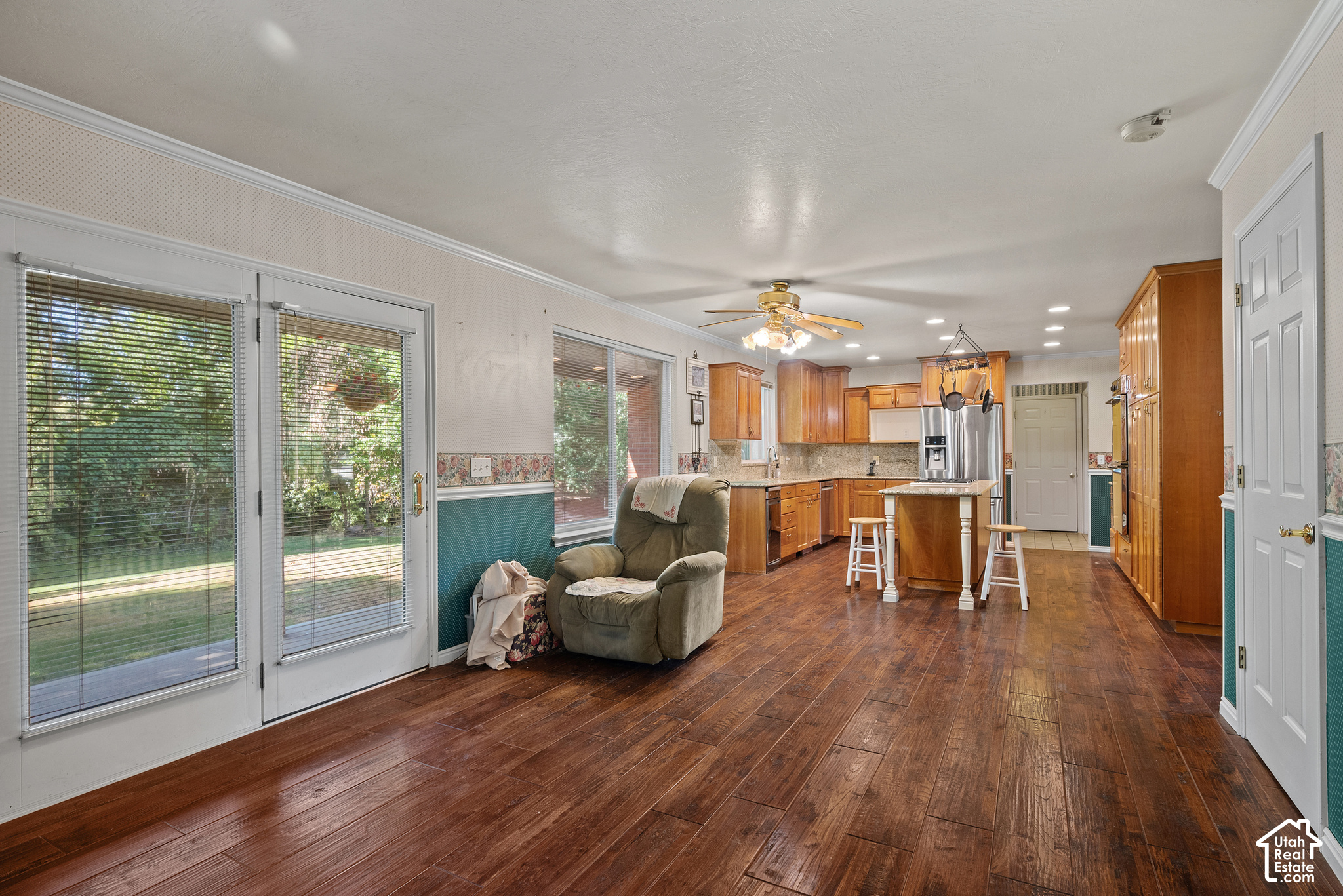 main property photo 7