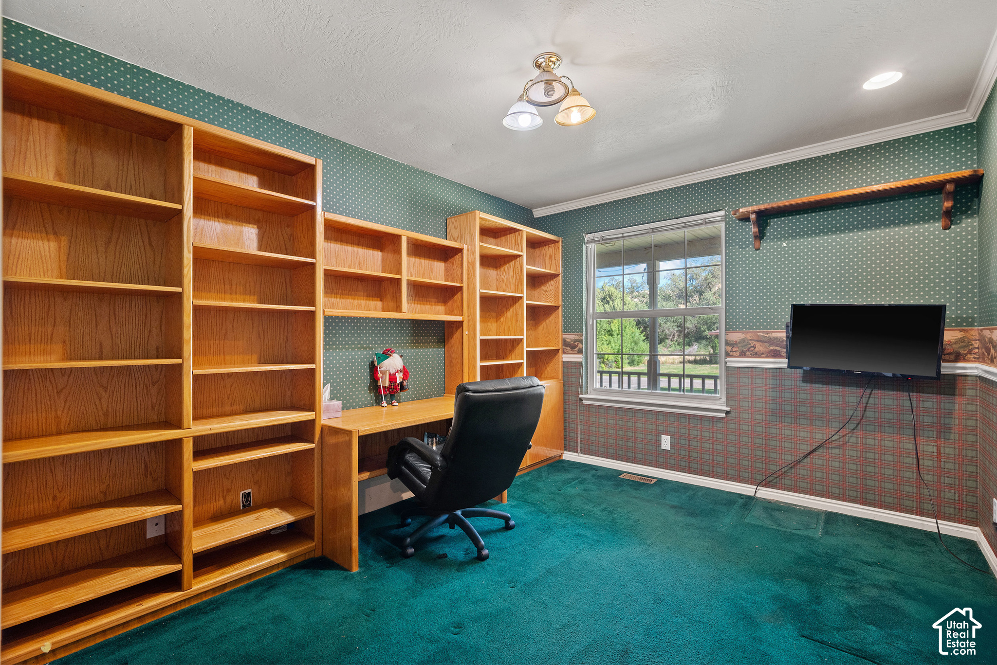 main property photo 8