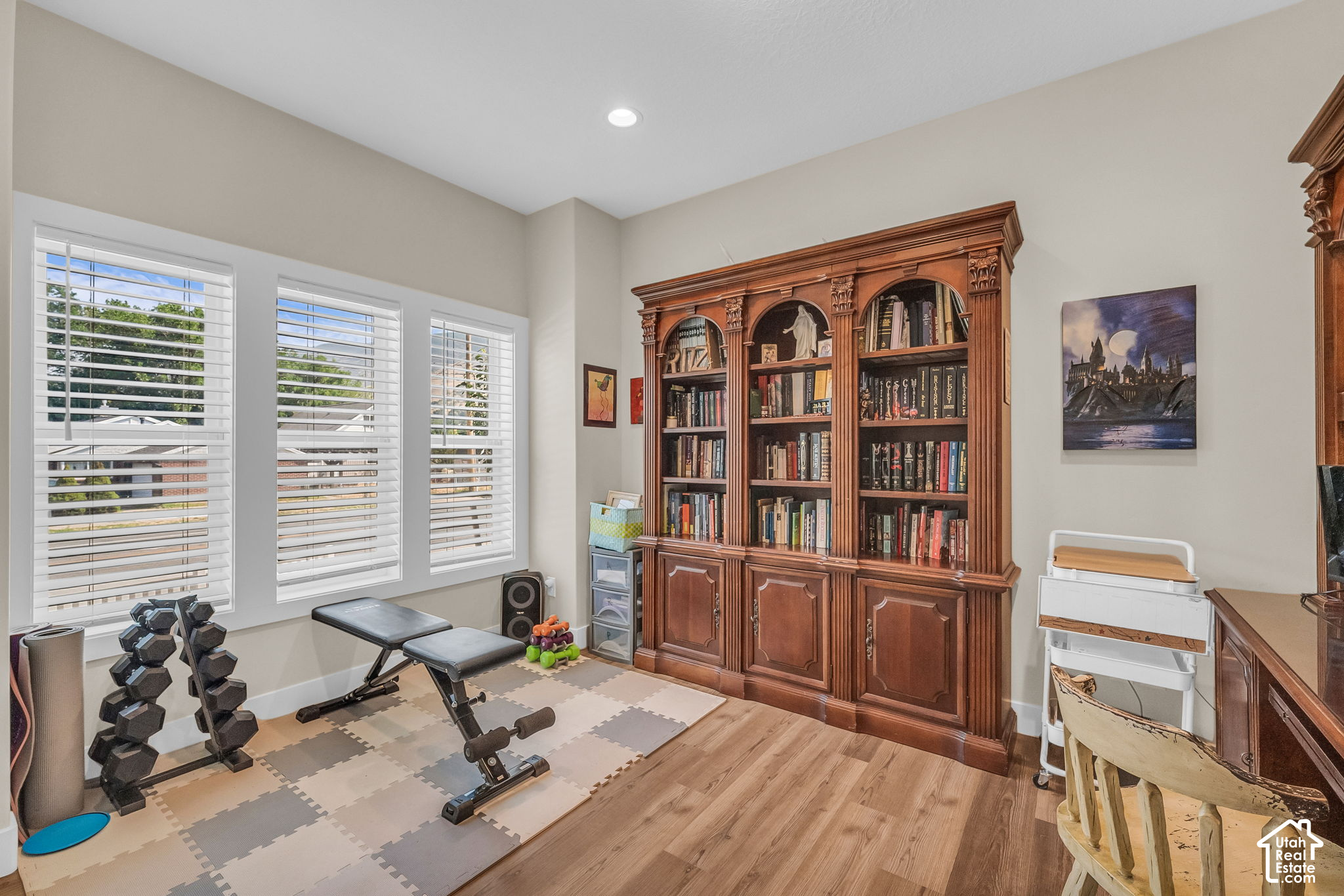 main property photo 13