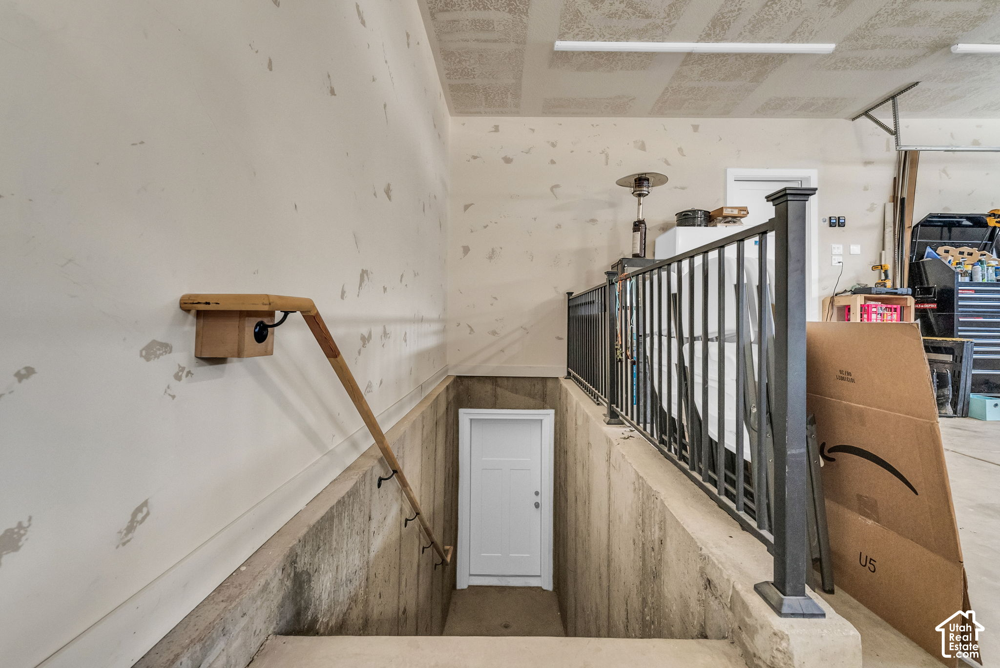 main property photo 16