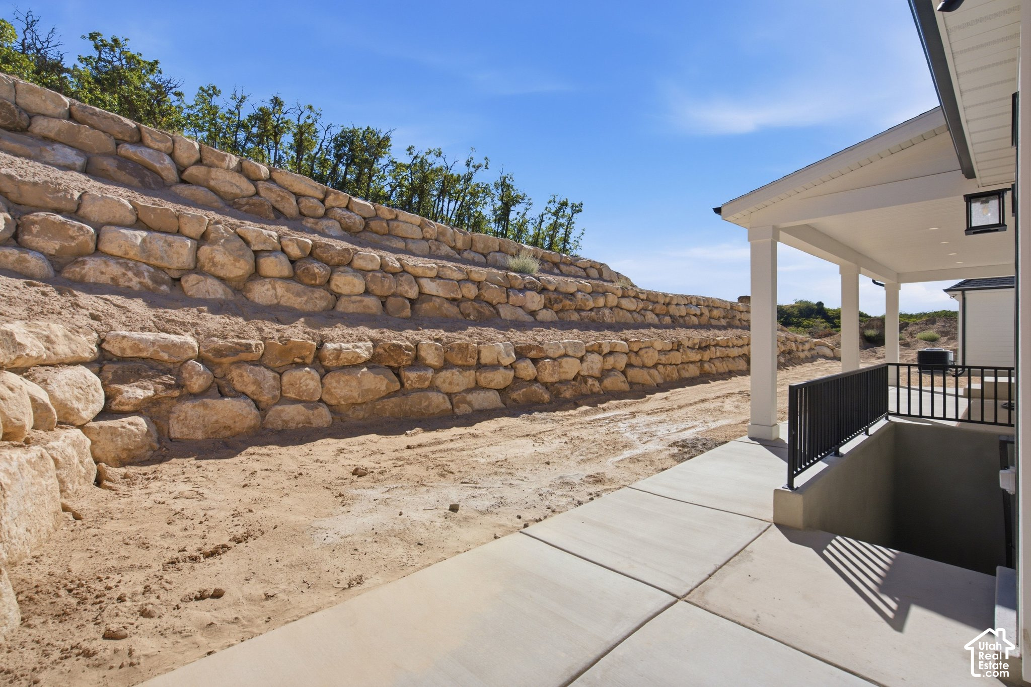 main property photo 105