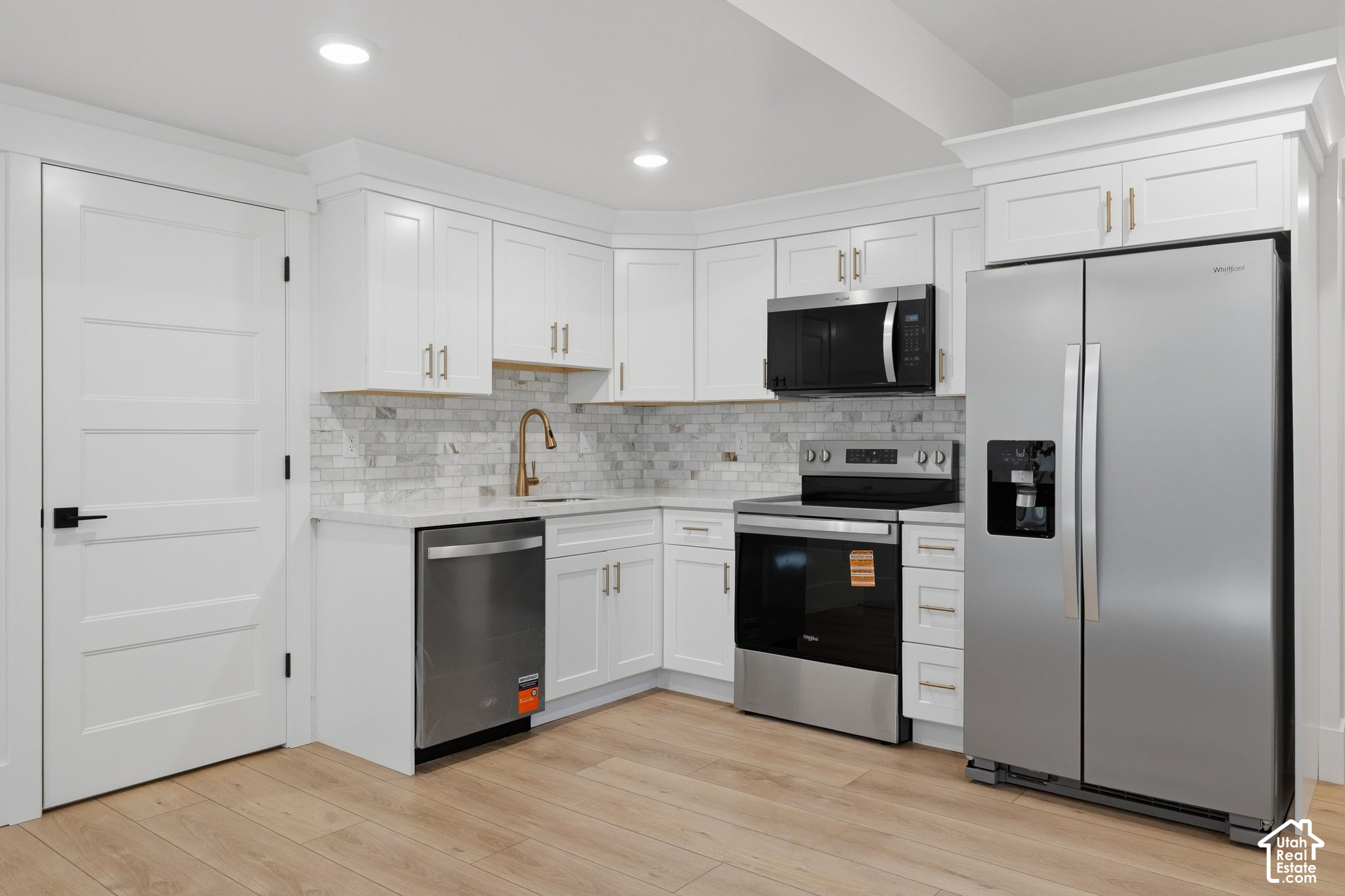 main property photo 81