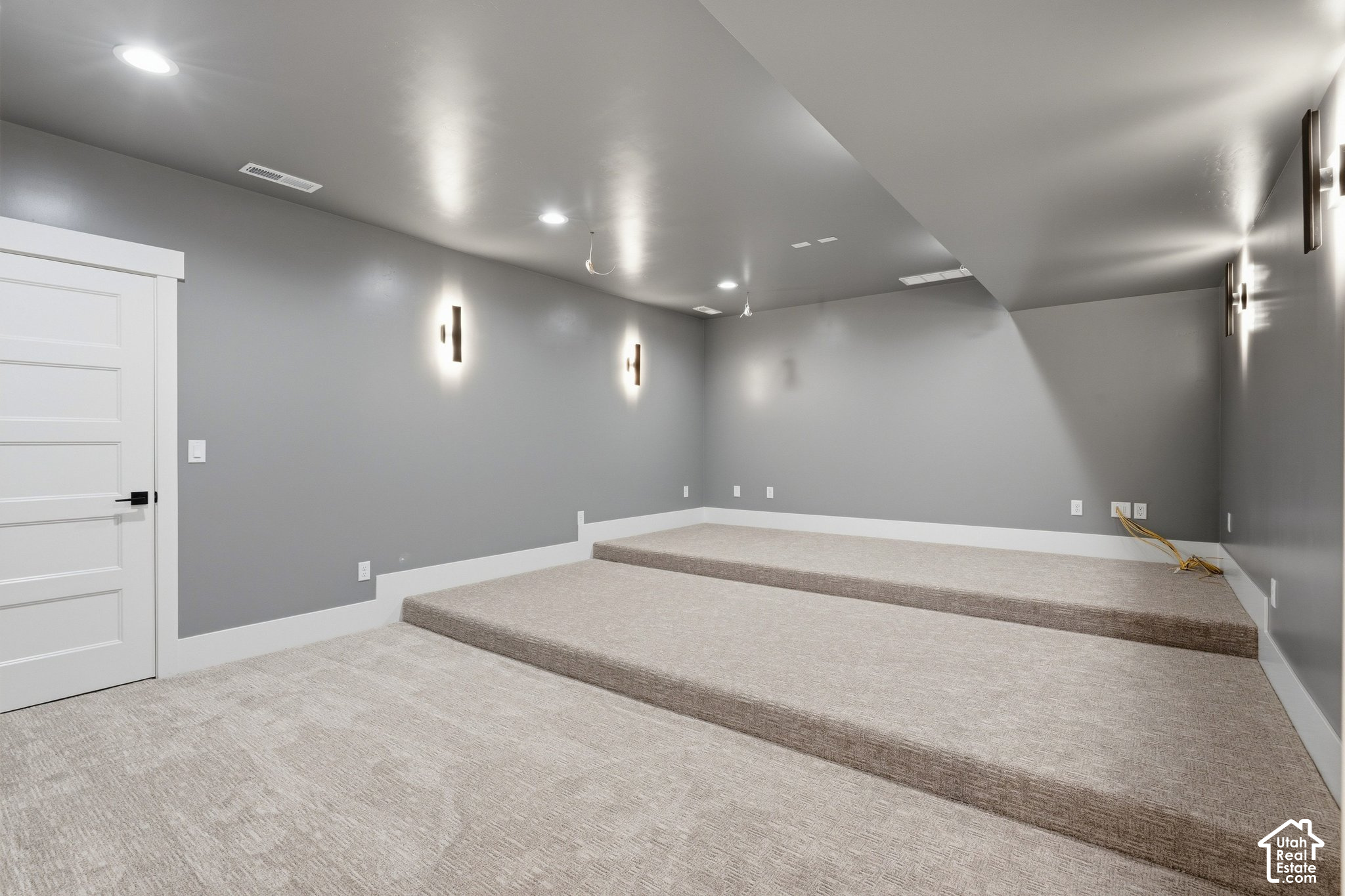 main property photo 85