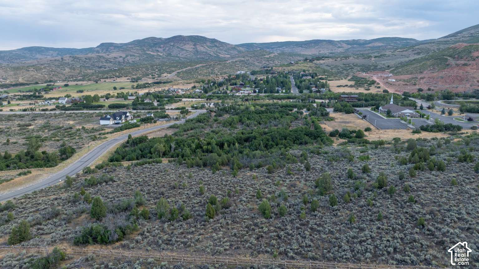 main property photo 10