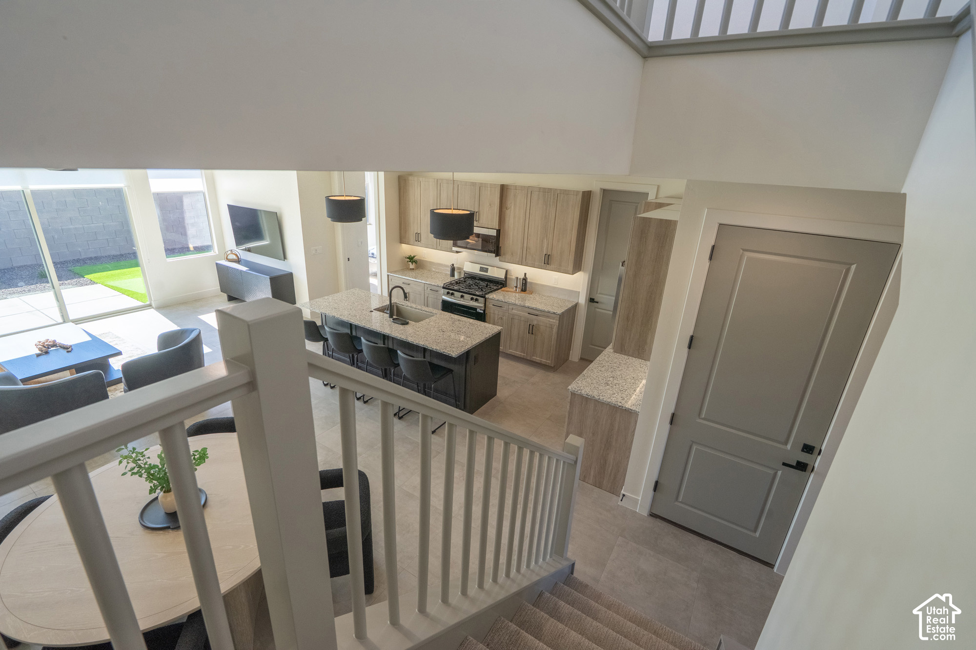 main property photo 57
