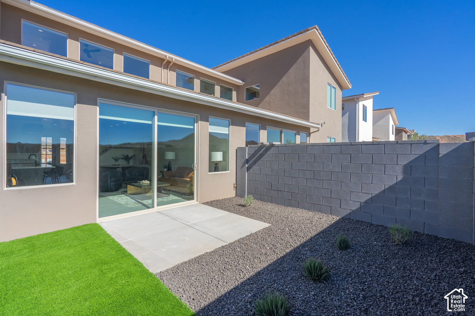 main property photo 83
