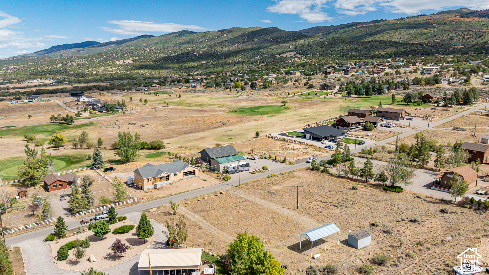 main property photo 11