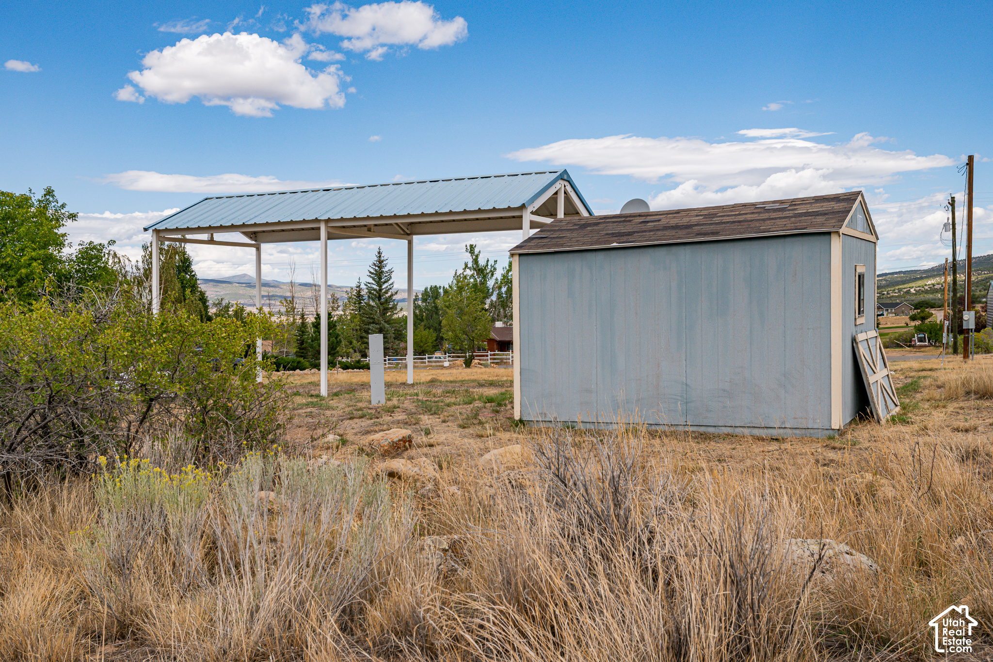main property photo 18