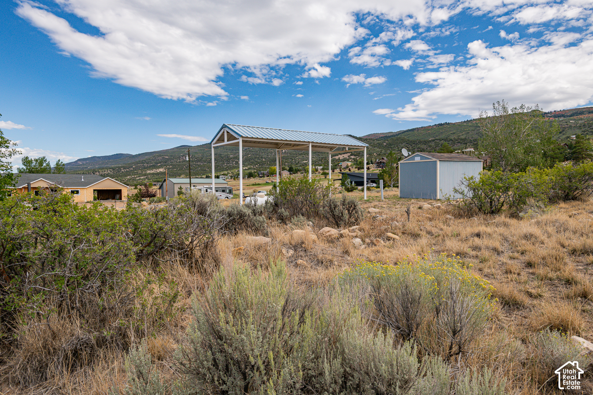 main property photo 19
