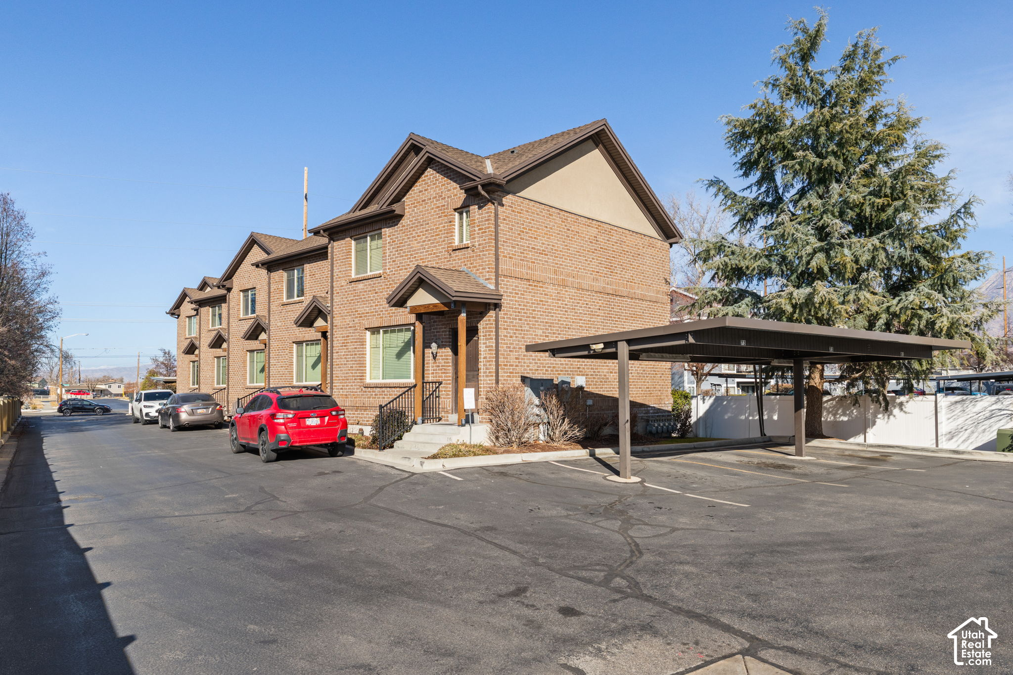 main property photo 66