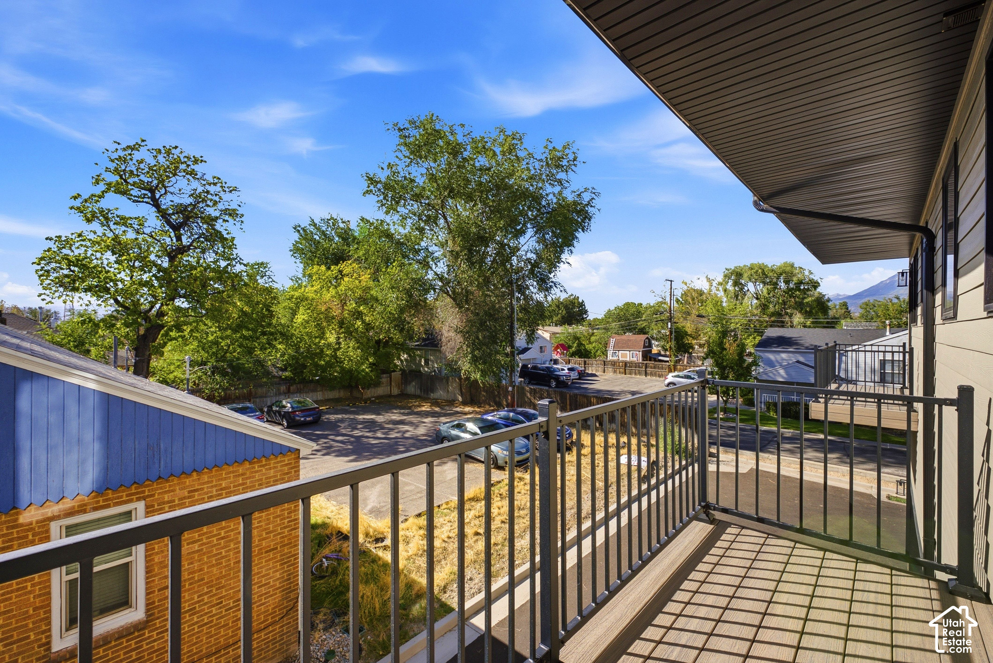main property photo 17