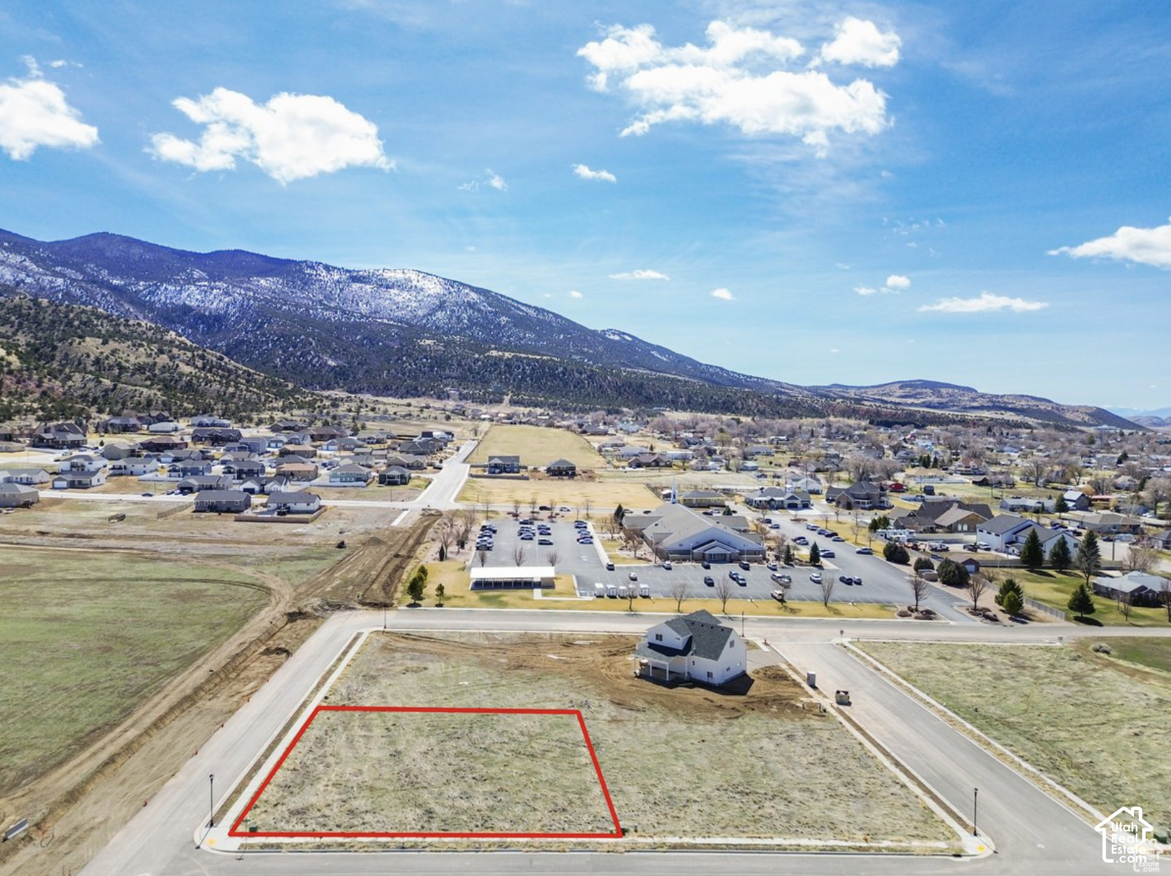 main property photo 8