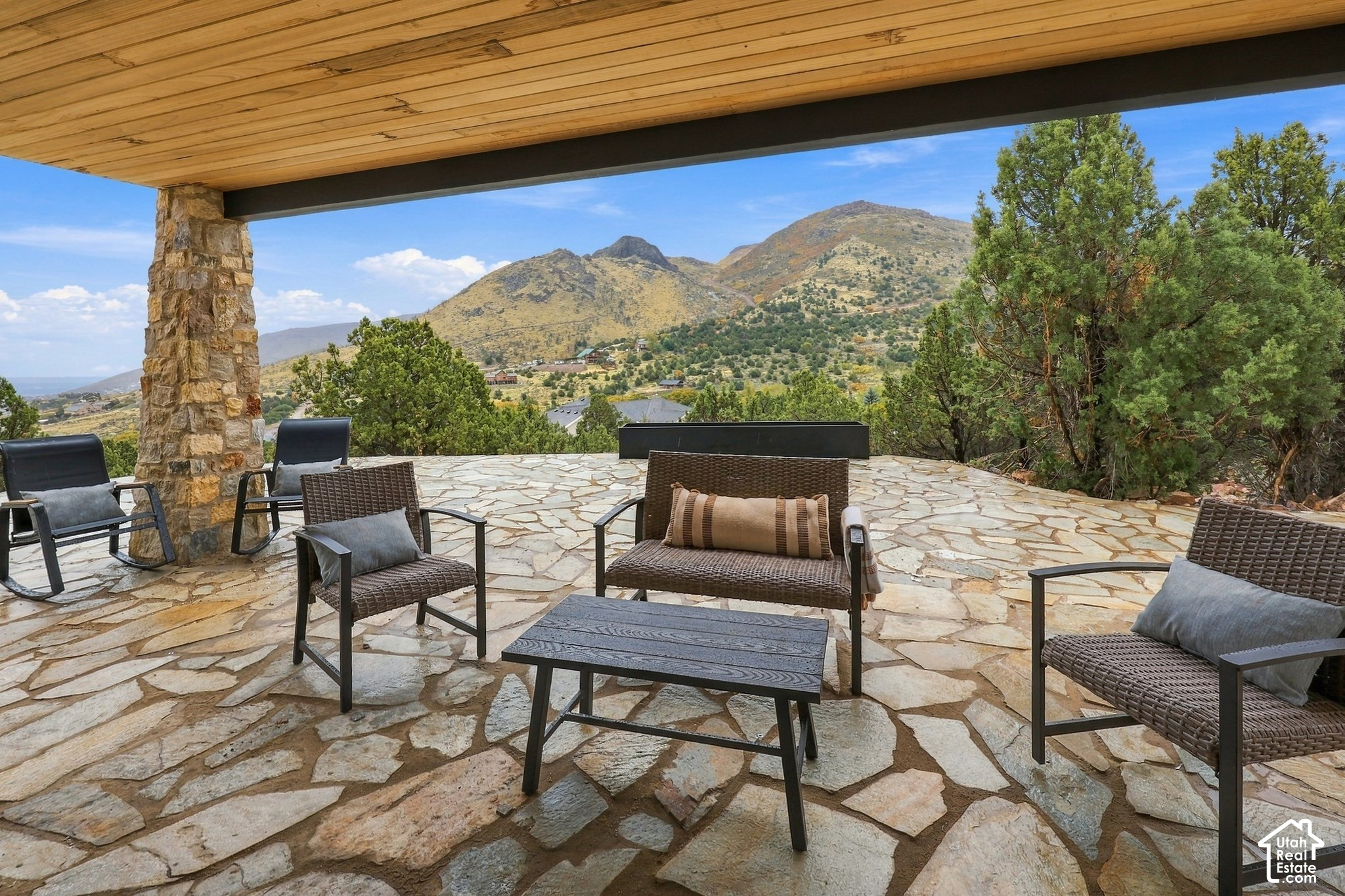 main property photo 54