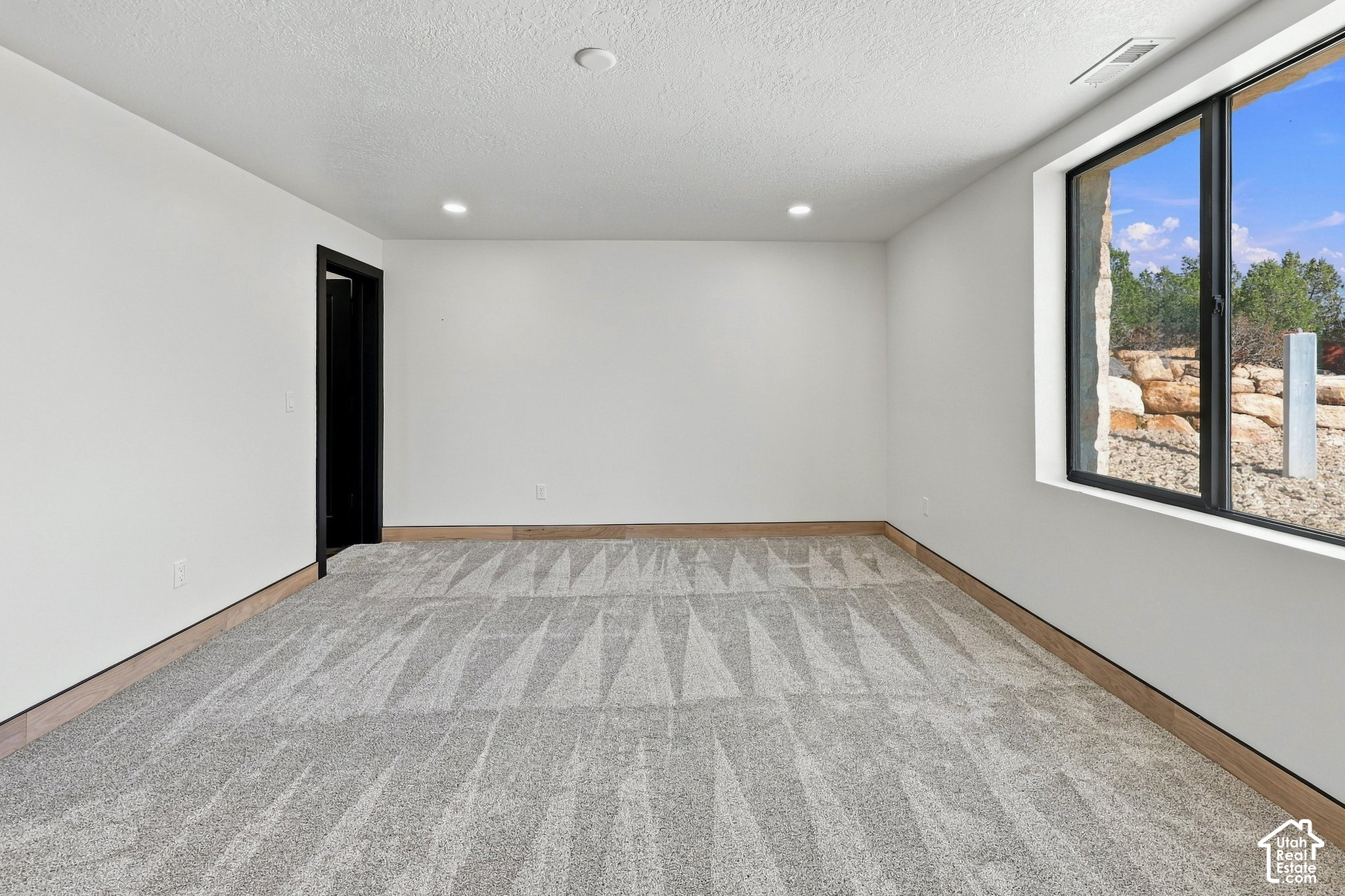 main property photo 65