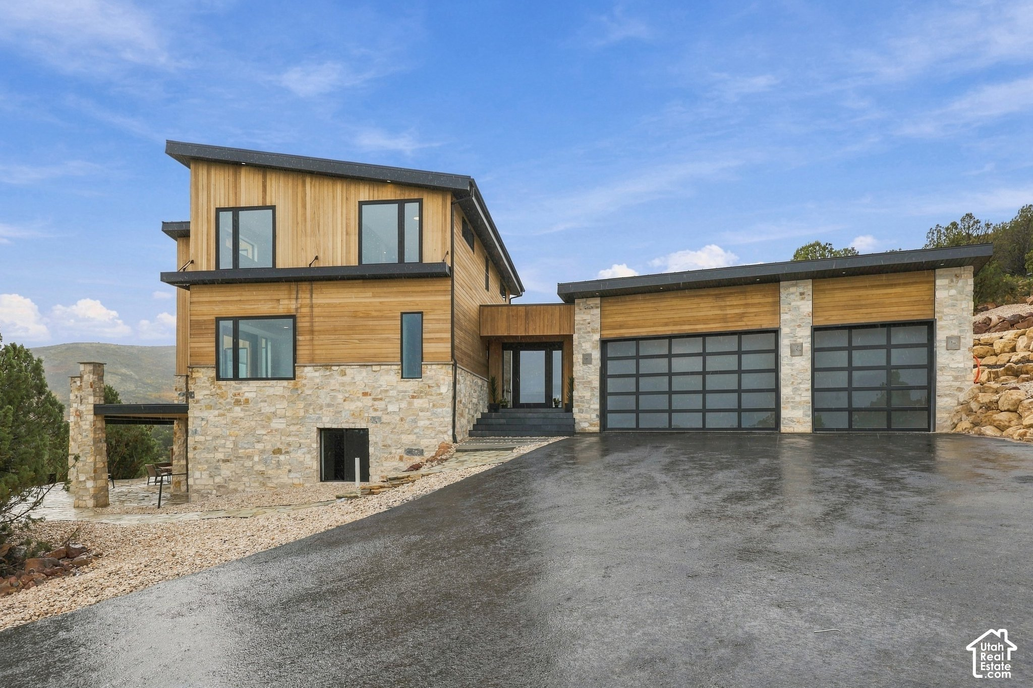 main property photo 67