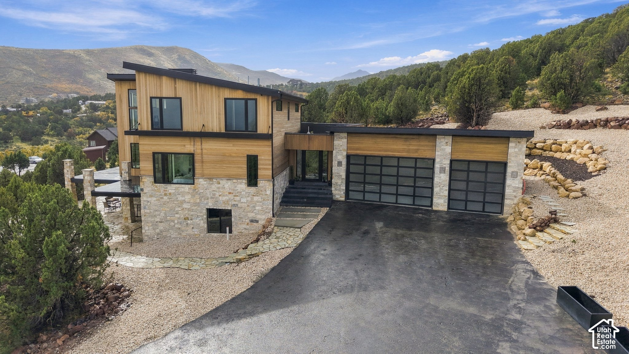 main property photo 73