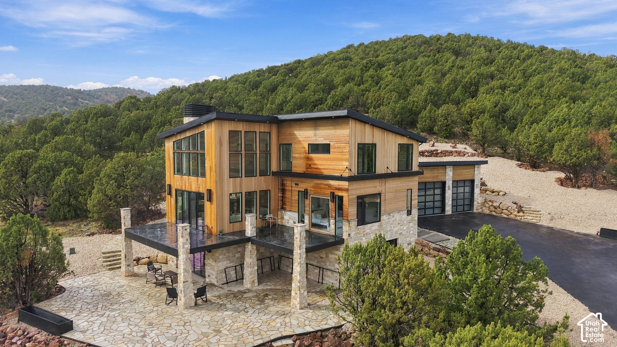main property photo 76