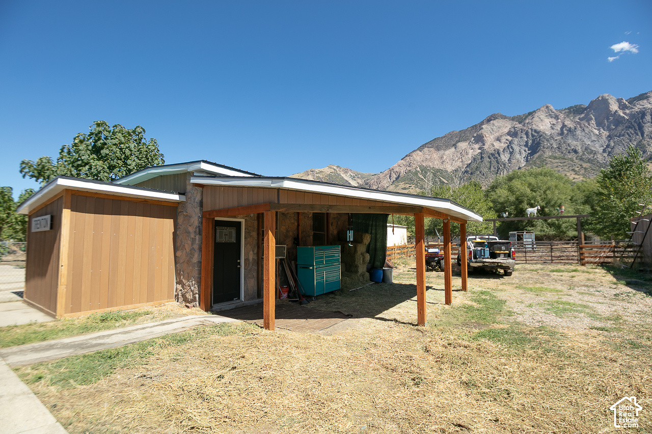 main property photo 17