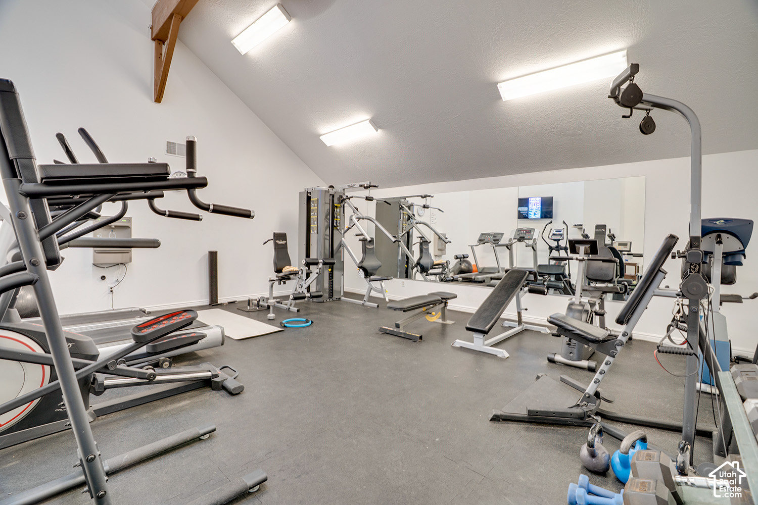 main property photo 58