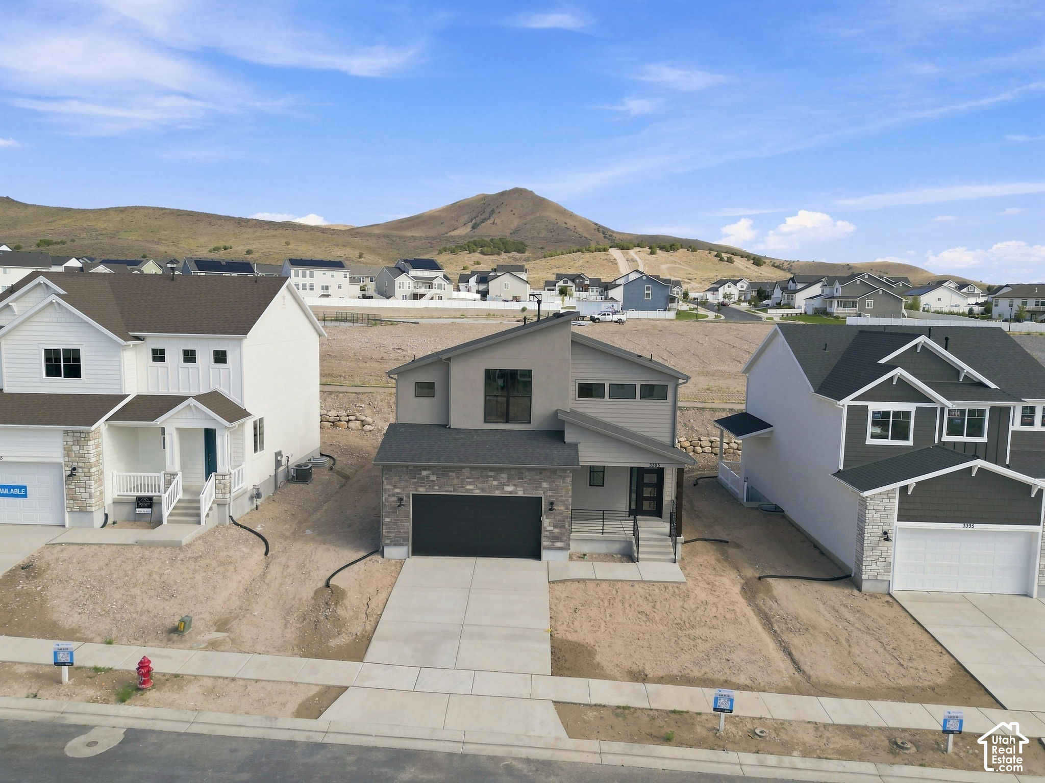 main property photo 9