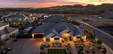 image of property with 5 Bed | 4 Bath | 3,200 Sqft