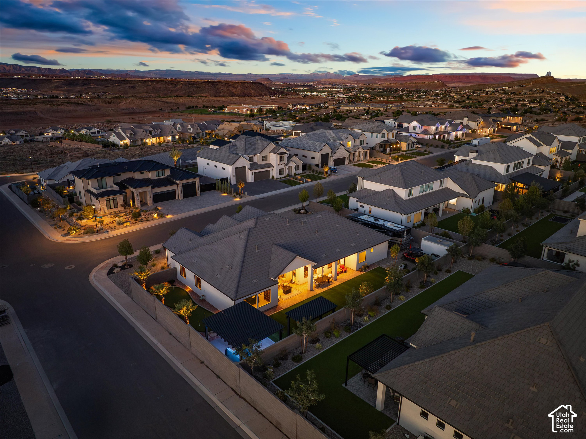 main property photo 45