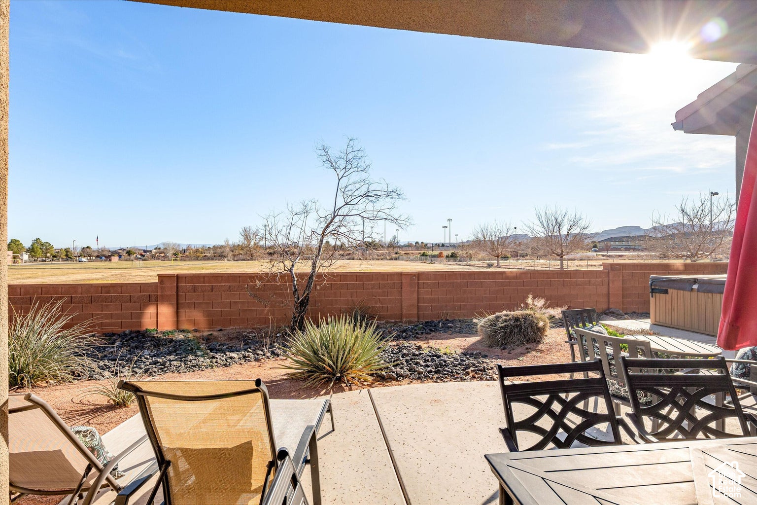 main property photo 45