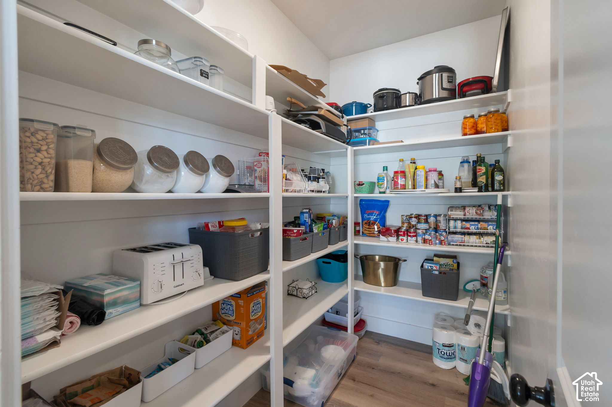 main property photo 15