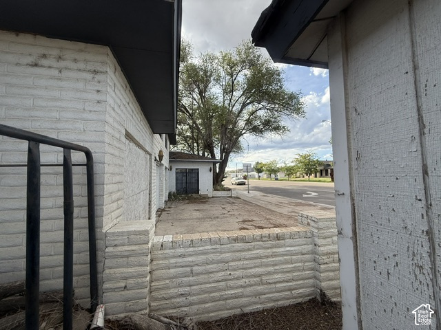 main property photo 50