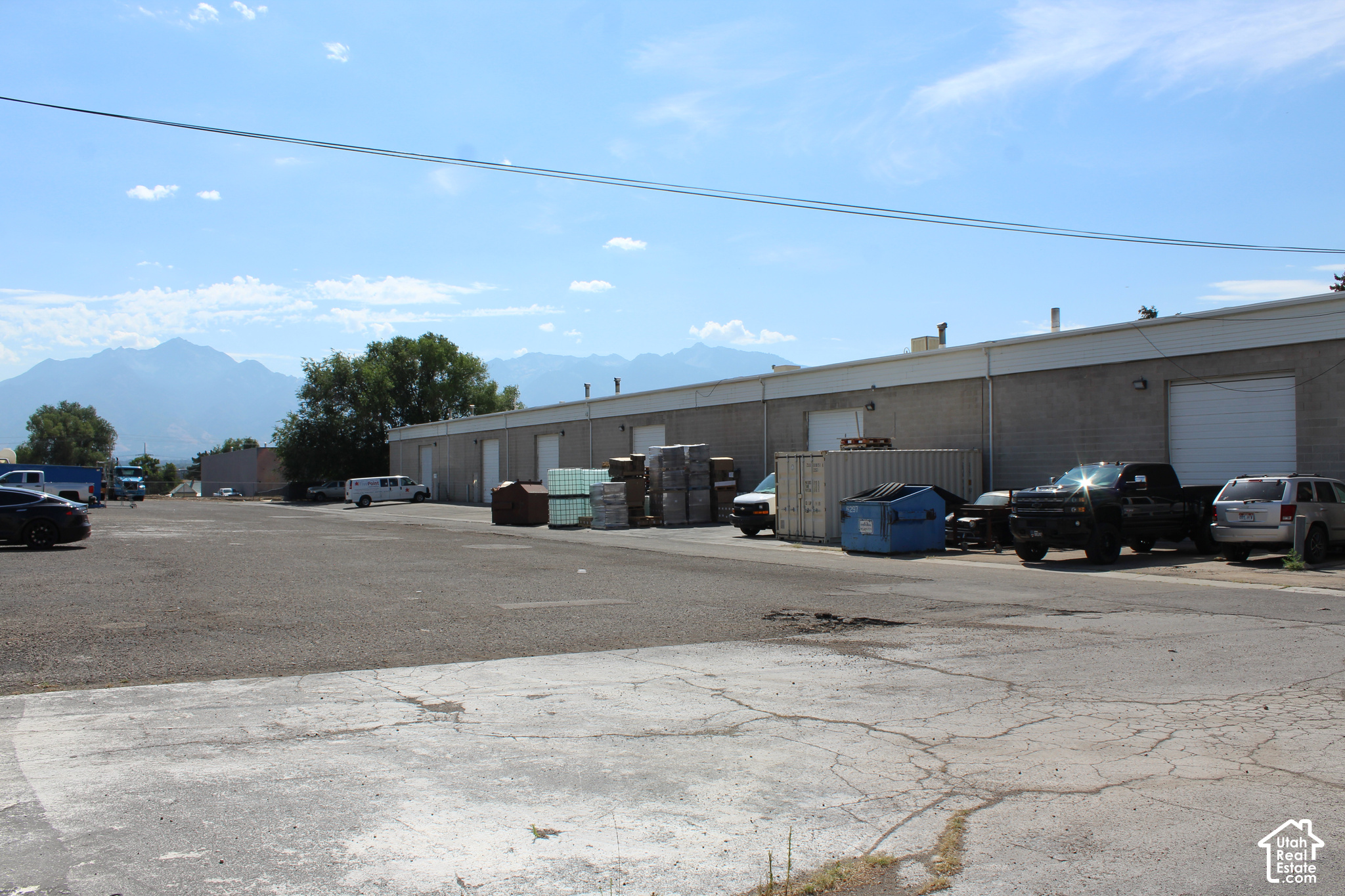 main property photo 9