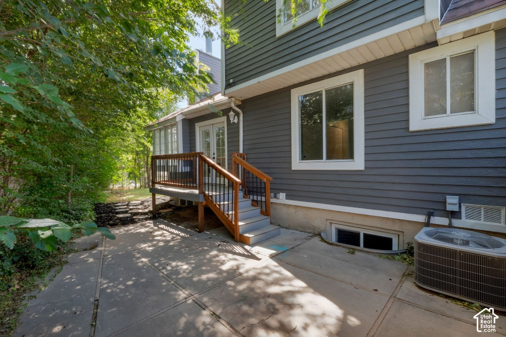 main property photo 20