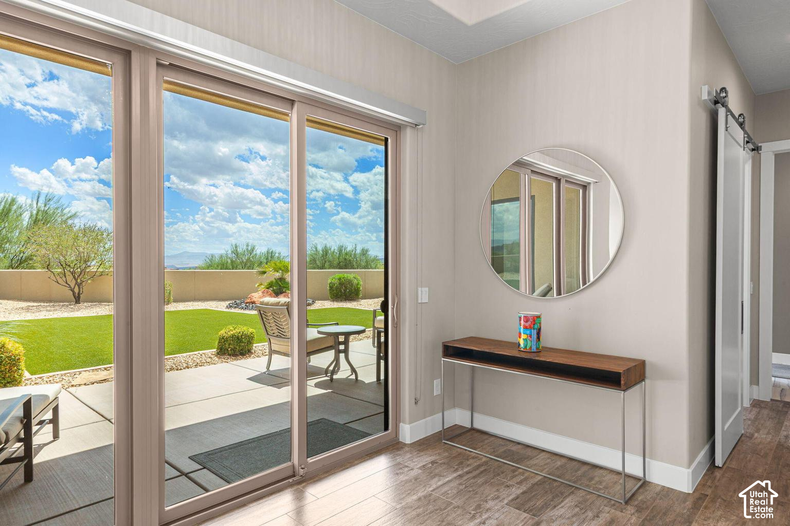 main property photo 17