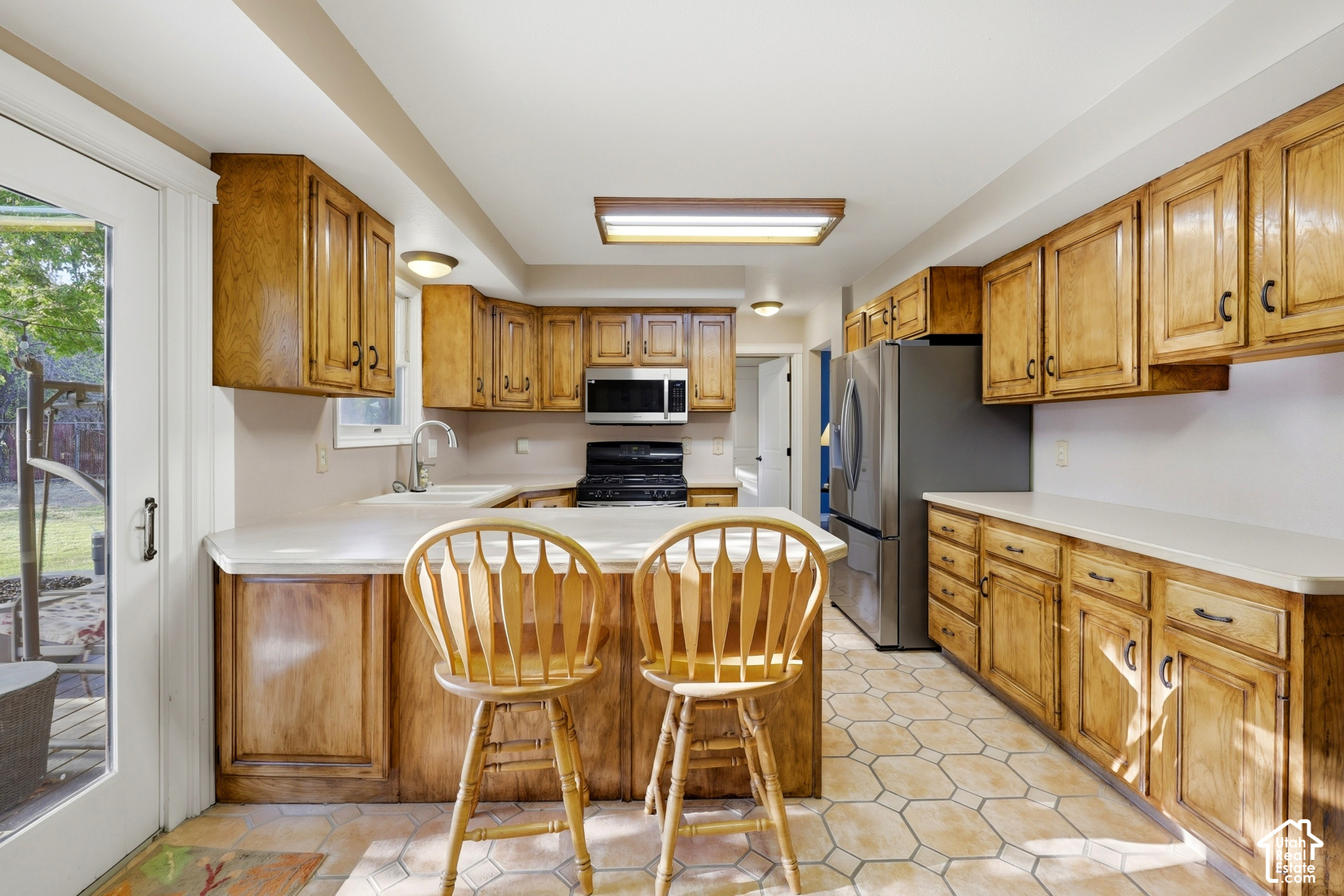 main property photo 15