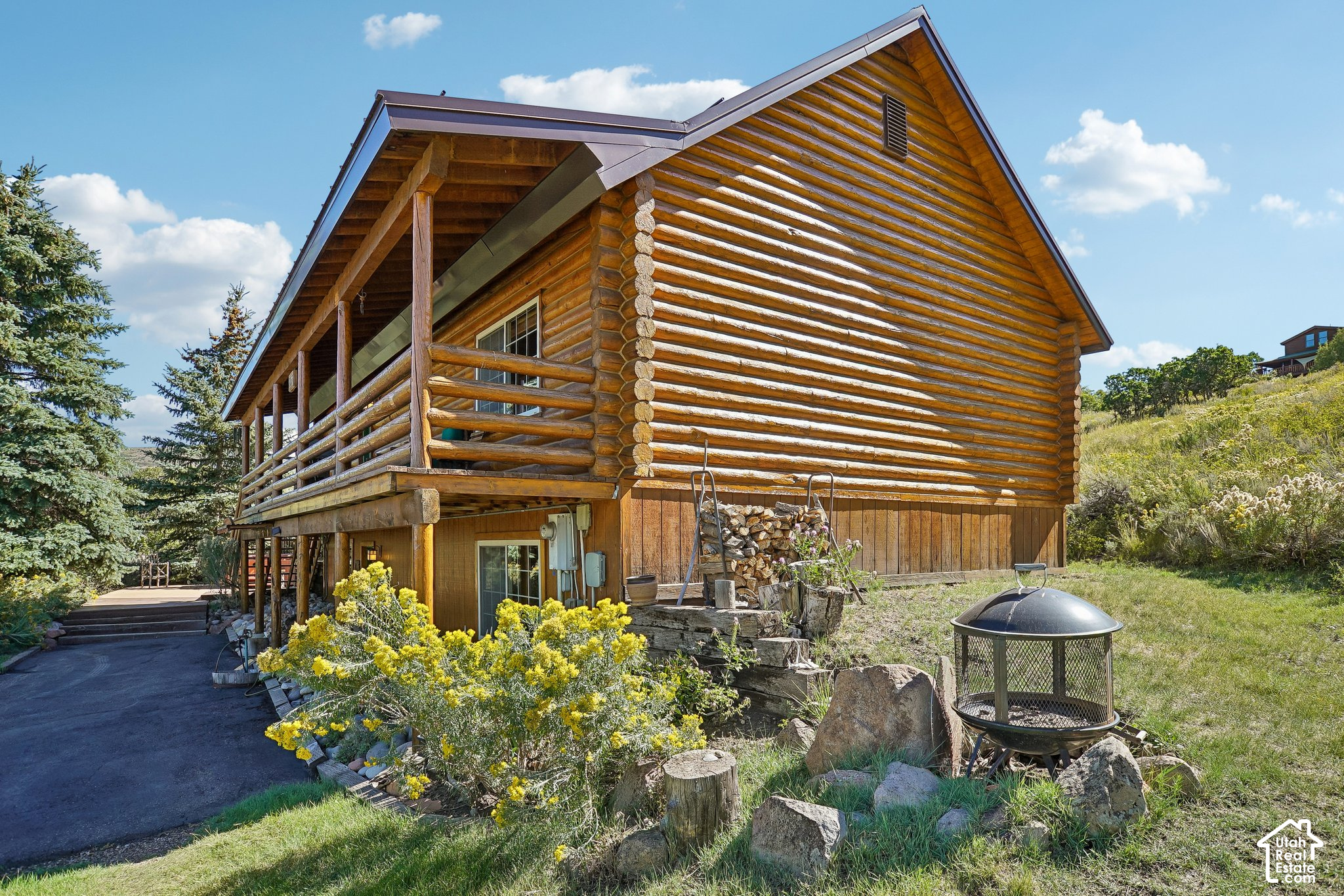 main property photo 25