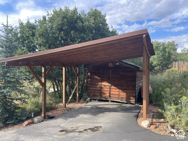 main property photo 41