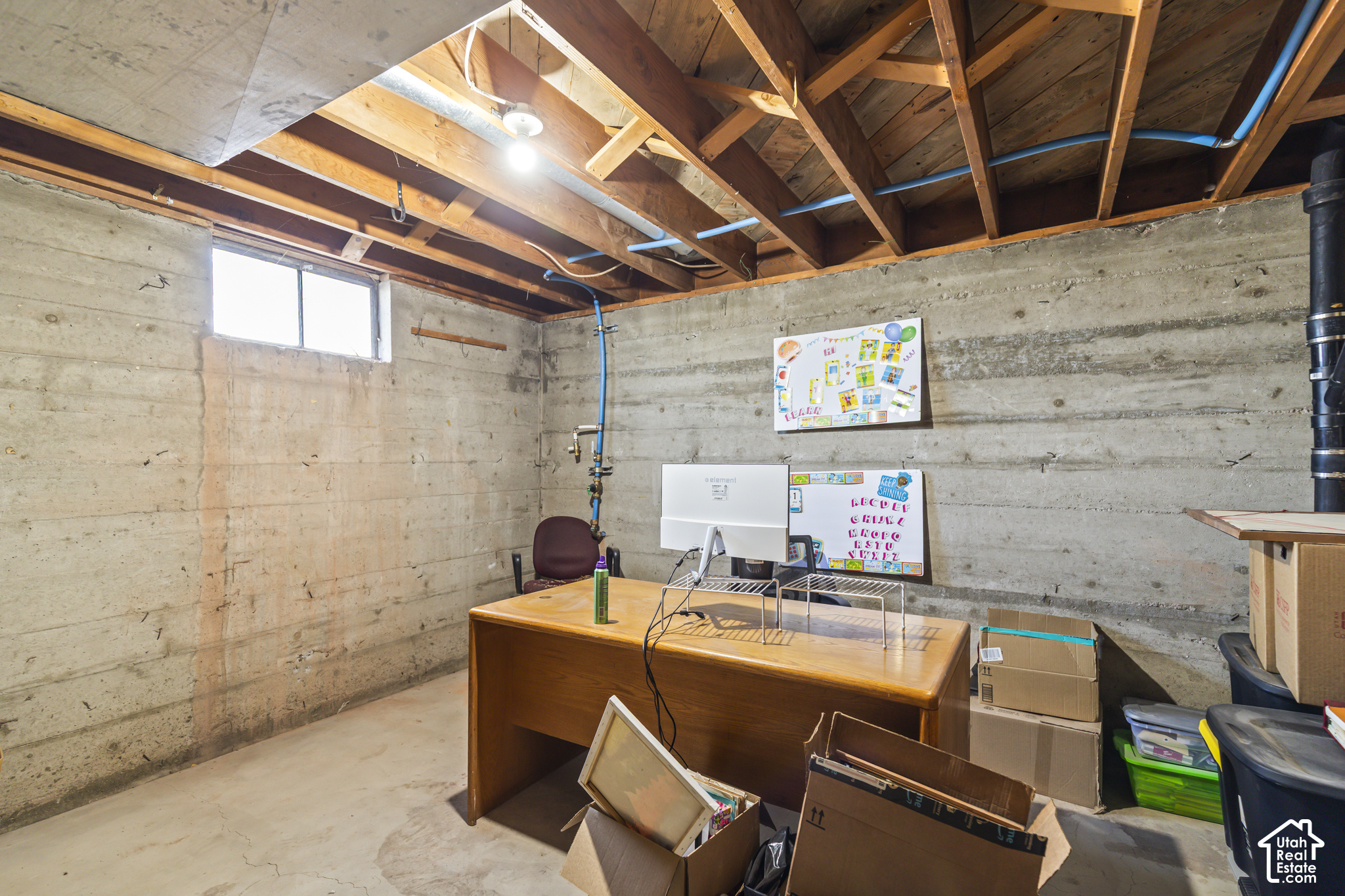 main property photo 40