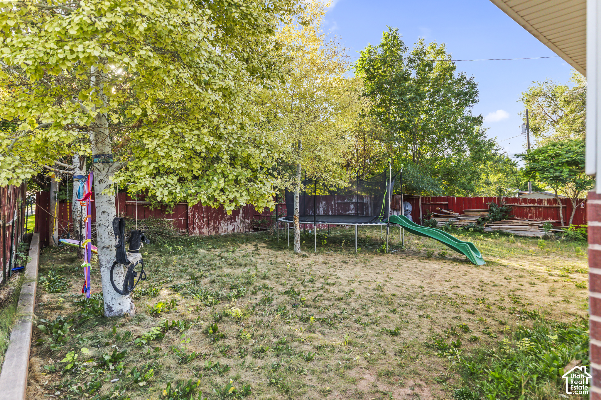 main property photo 5