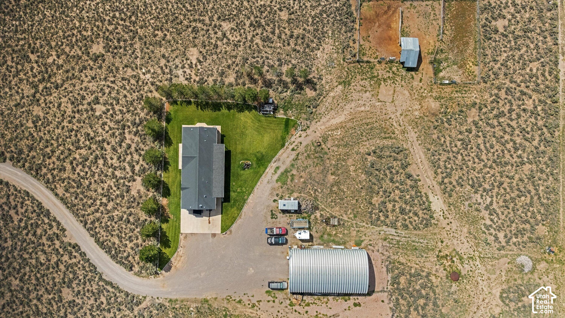 main property photo 39