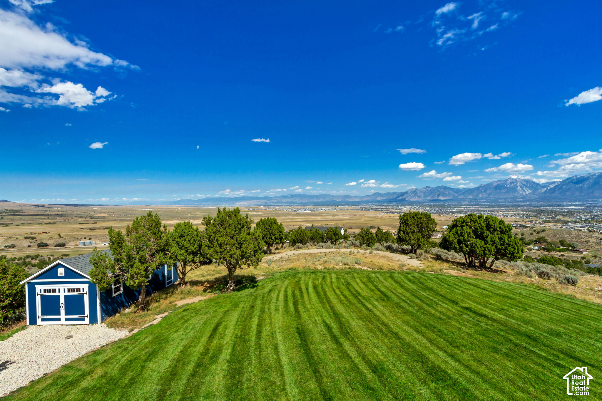 main property photo 73