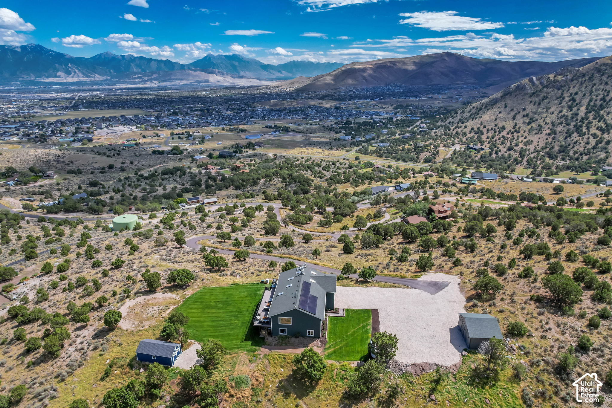 main property photo 78