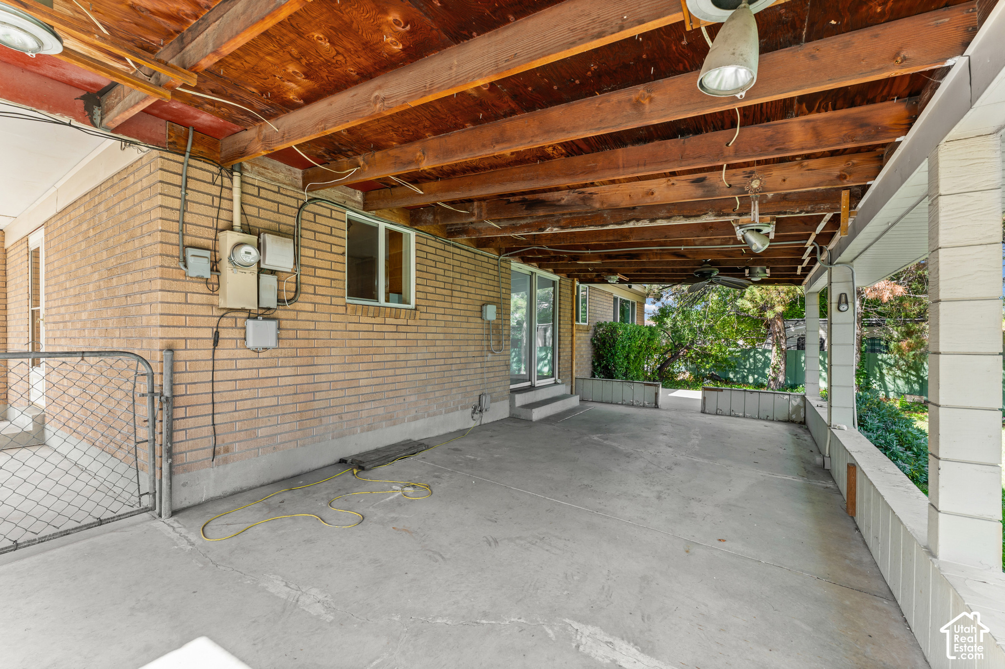 main property photo 32