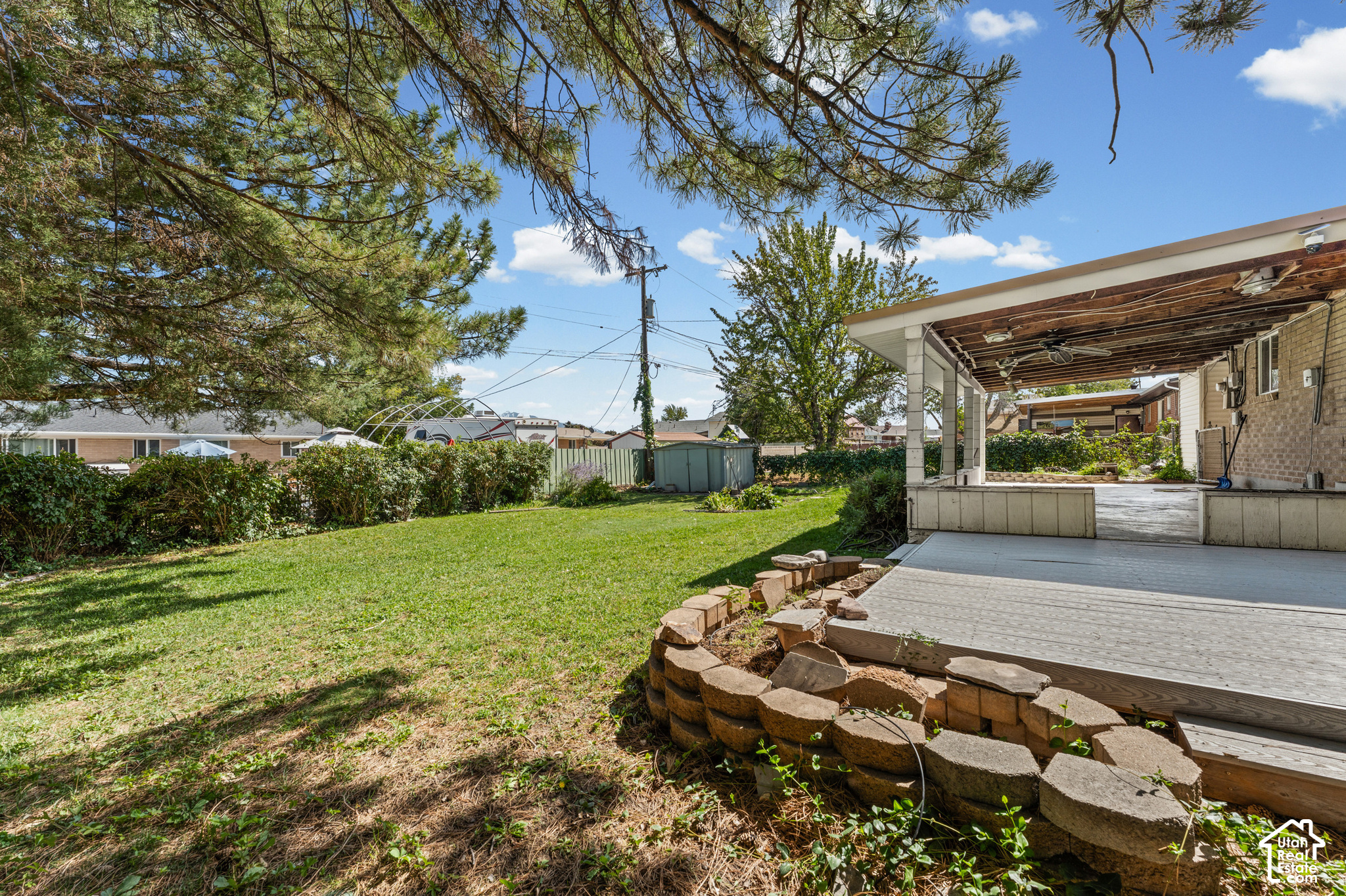 main property photo 34