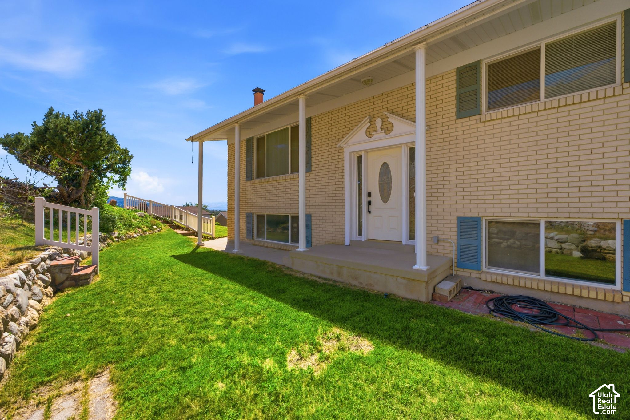 main property photo 39