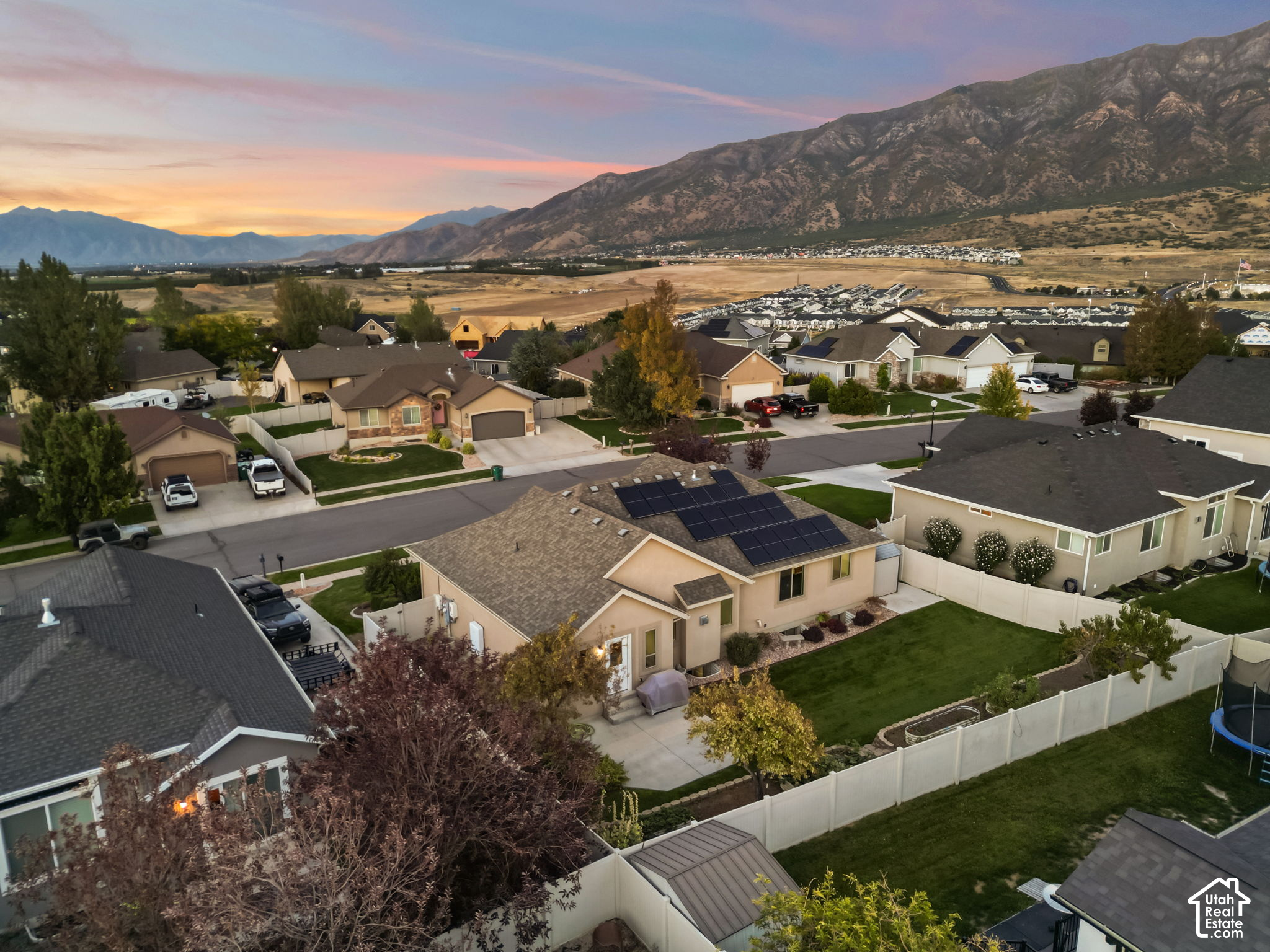 main property photo 43