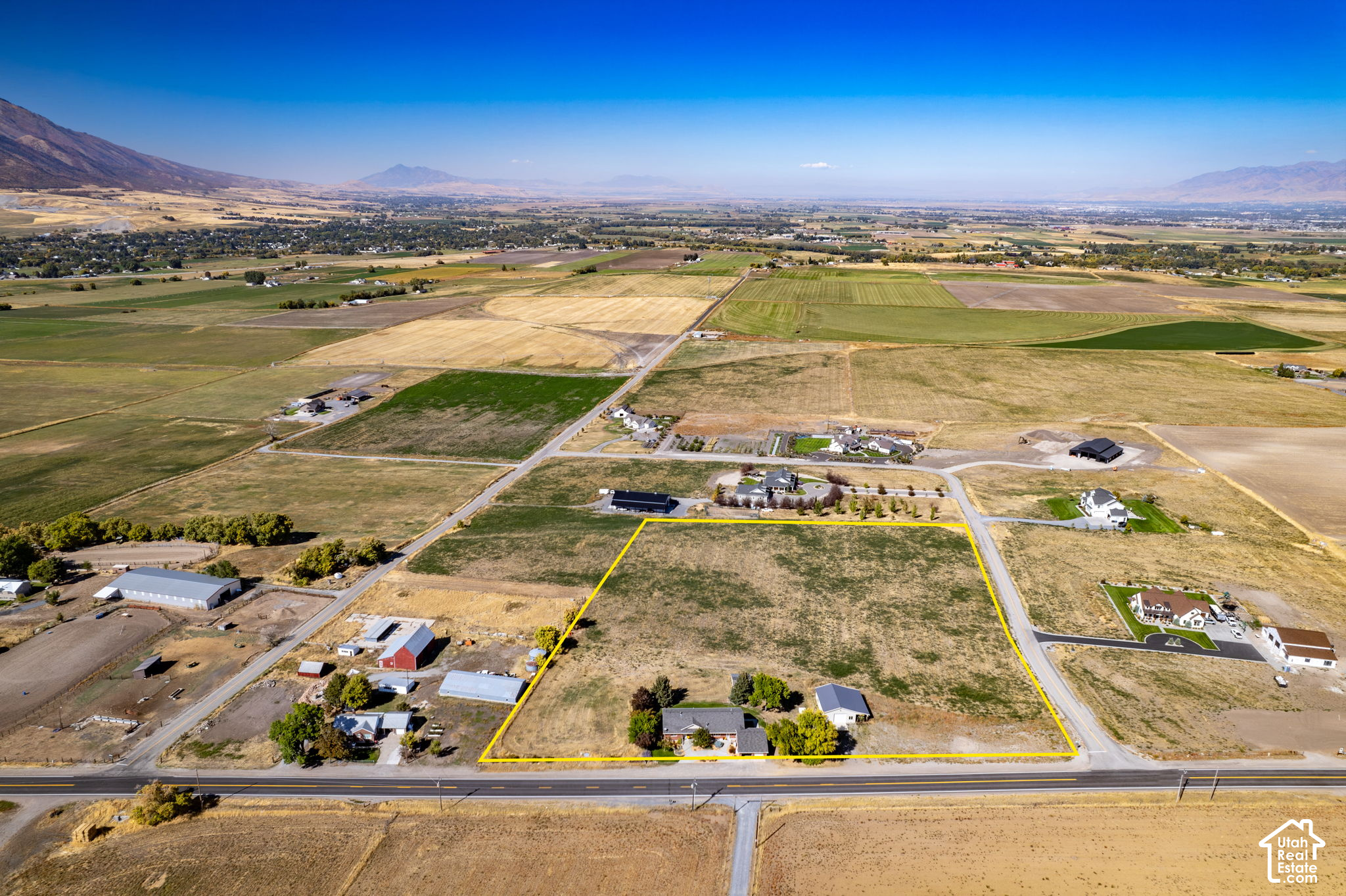 main property photo 59