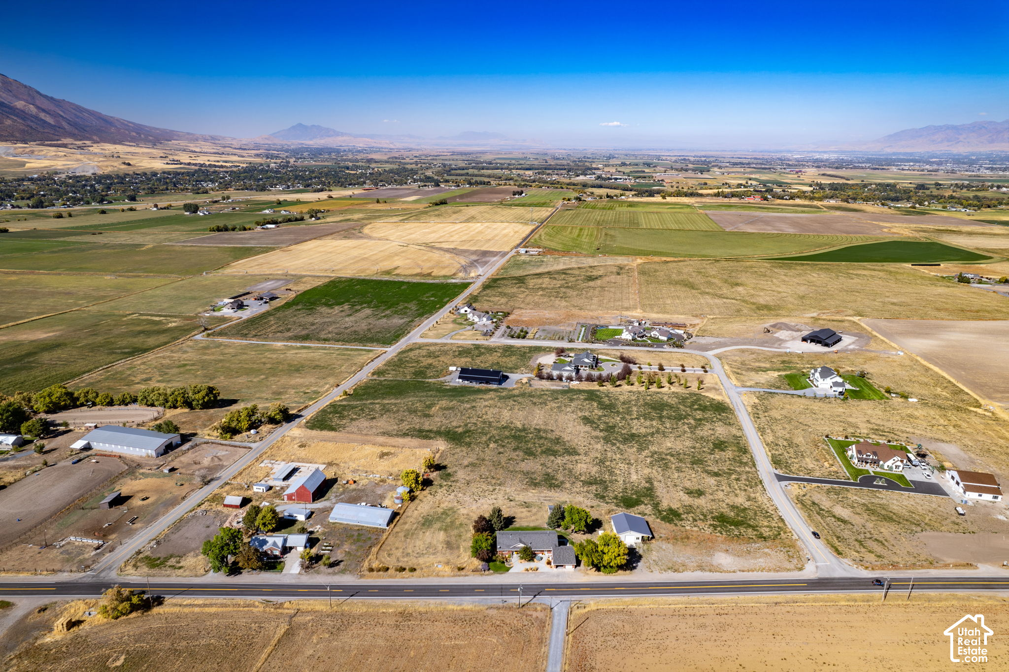 main property photo 70