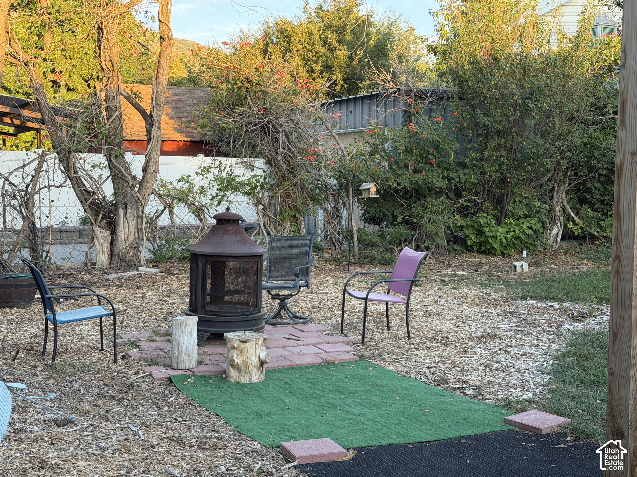 main property photo 45